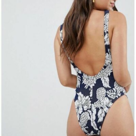 NWT Seafolly Sea Dive Retro Floral One Piece Swimsuit size M/ US 8 - Picture 8 of 11